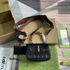 Gucci Satchel Bags